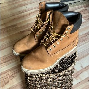 MEN'S TIMBERLAND® PREMIUM 6-INCH WATERPROOF BOOTS Rust Nubuck/Orange Size 11